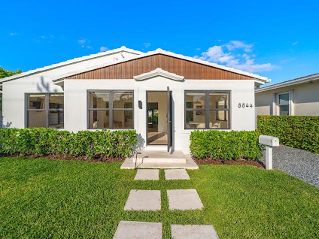 House for sale in Surfside, Florida