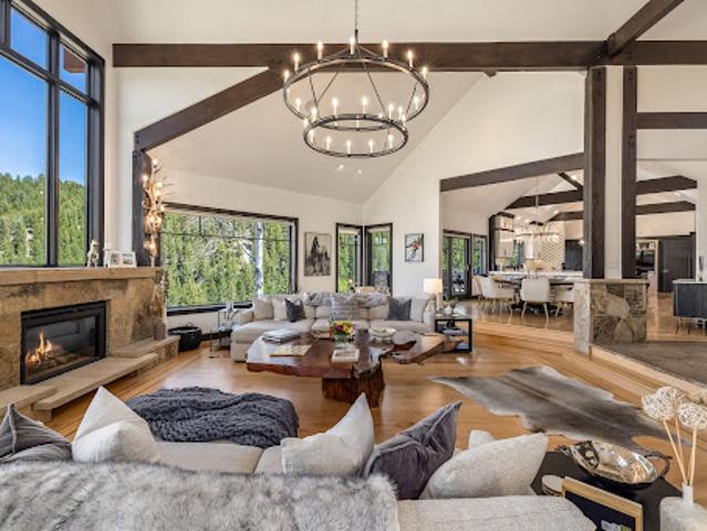House for sale in Edwards