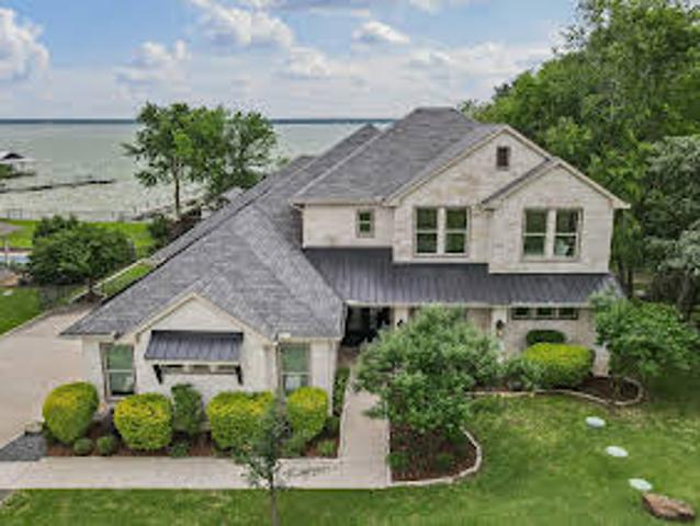 House for sale in Corsicana