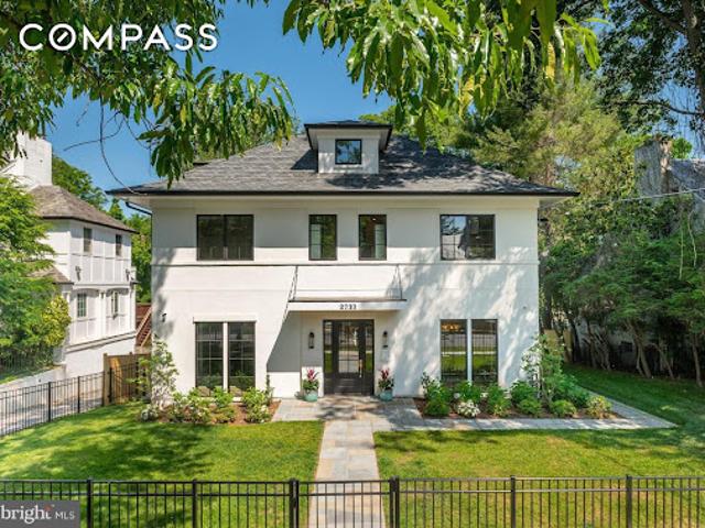House for sale in Washington, Washington DC