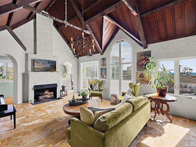 House for sale in Laguna Beach, Orange County