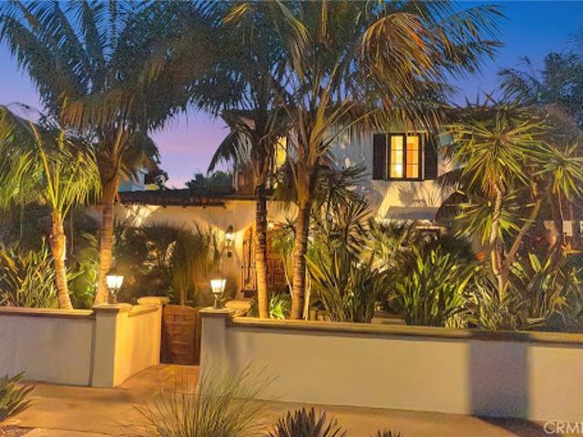 House for sale in Long Beach, California