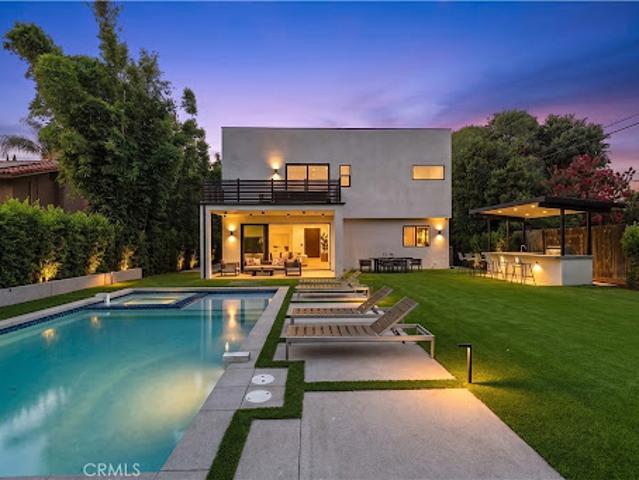 House for sale in Woodland Hills-Warner Center Neighborhood Council District, Canoga Park