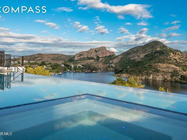 House for sale in Westlake Village, California