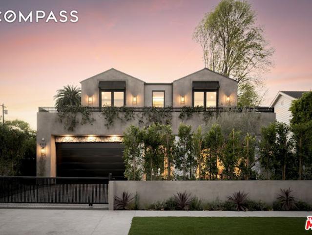 House for sale in Sherman Oaks Neighborhood Council District, Canoga Park