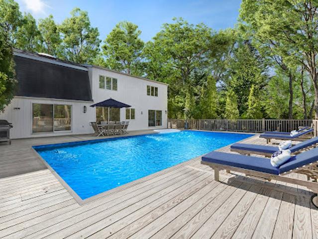 House for sale in Wainscott, New York