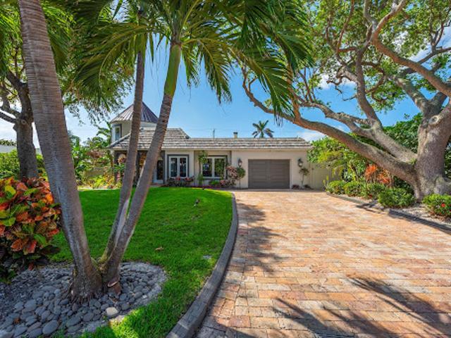 House for sale in Pompano Beach, Florida
