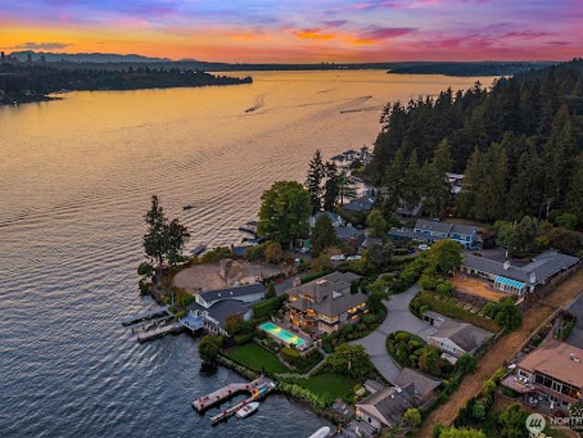House for sale in Bellevue, Washington