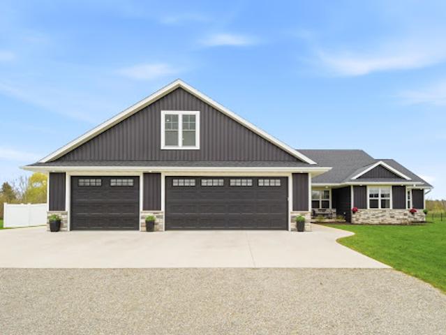 House for sale in Pulaski, Wisconsin