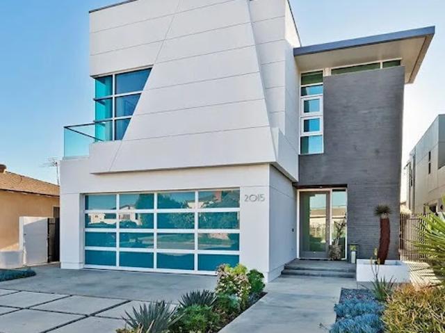 House for sale in Canoga Park, California