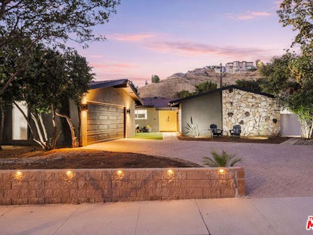 House for sale in Woodland Hills-Warner Center Neighborhood Council District, Canoga Park