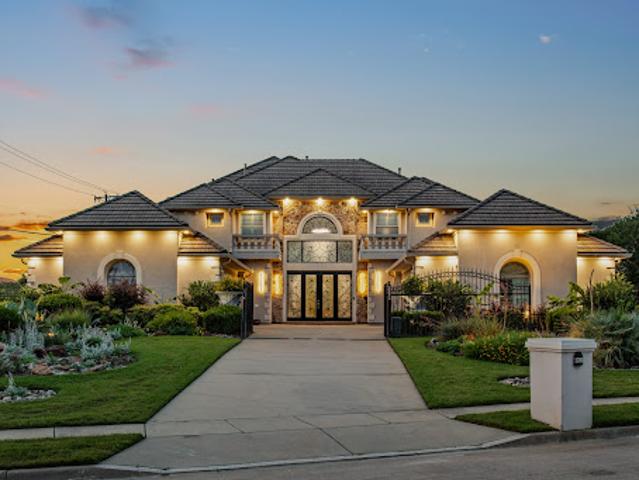House for sale in Denton, Texas