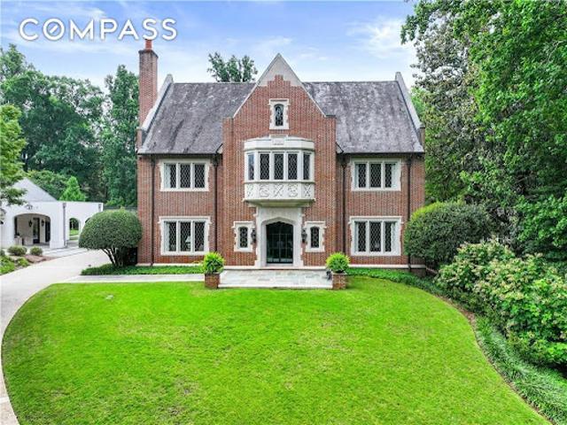 House for sale in Atlanta, Georgia