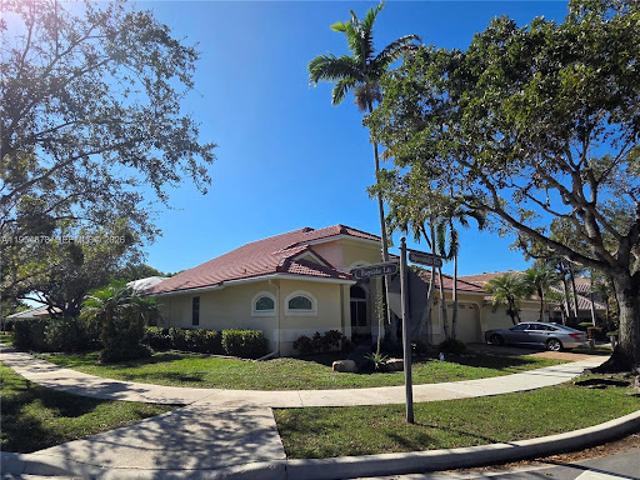 House for sale in Weston, Florida