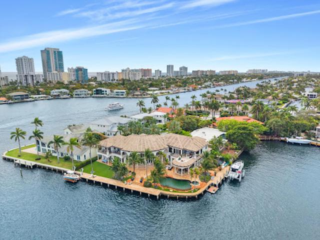 House for sale in Pompano Beach, Florida