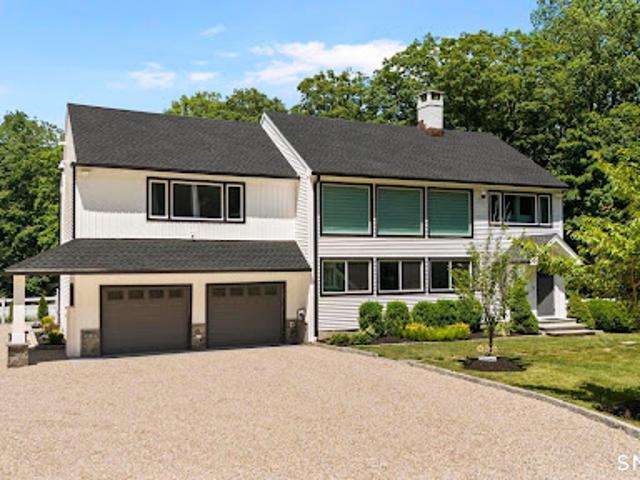 House for sale in Easton, Connecticut