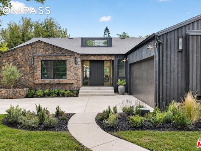 House for sale in Studio City Neighborhood Council District, Canoga Park