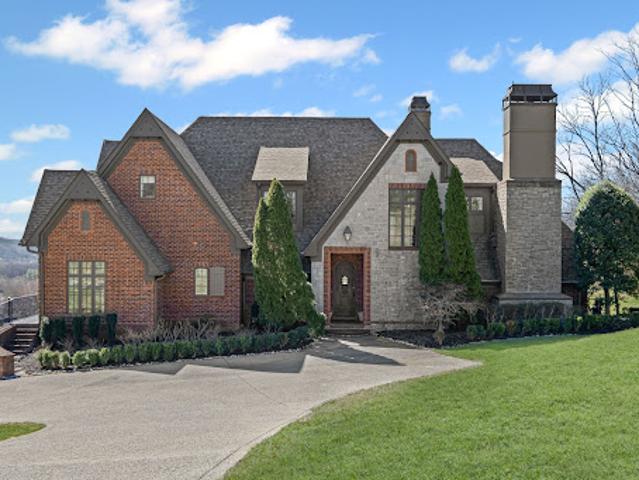 House for sale in Franklin, Middle Tennessee