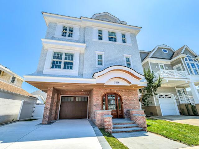 House for rent in Longport