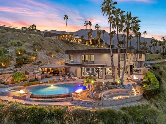 House for sale in Palm Springs, California