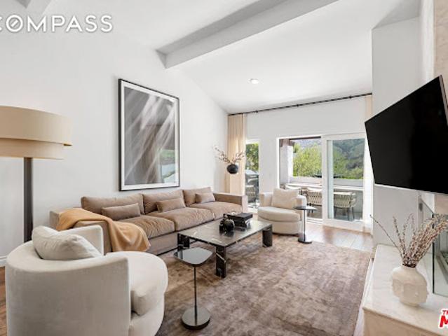 House for sale in Pacific Palisades House for sale in Pacific Palisades