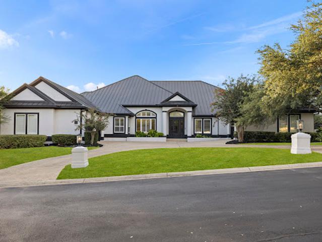 House for sale in Leesville, Texas