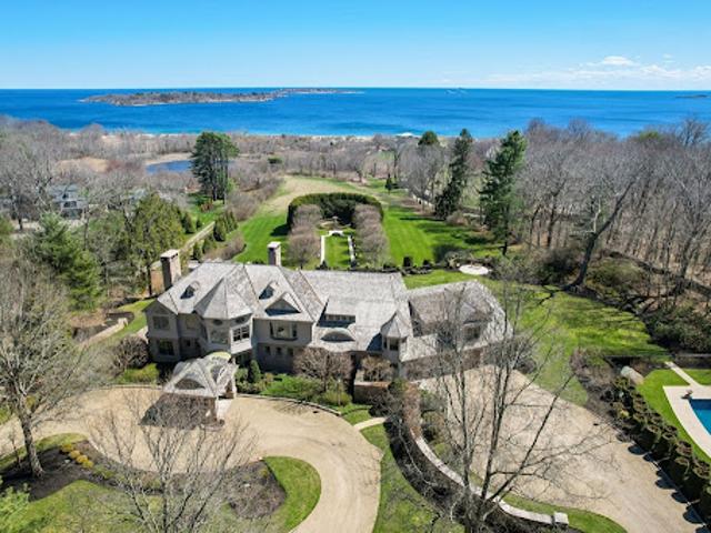 House for sale in Beverly, Massachusetts