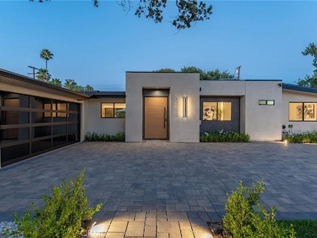 House for sale in Woodland Hills-Warner Center Neighborhood Council District, Canoga Park