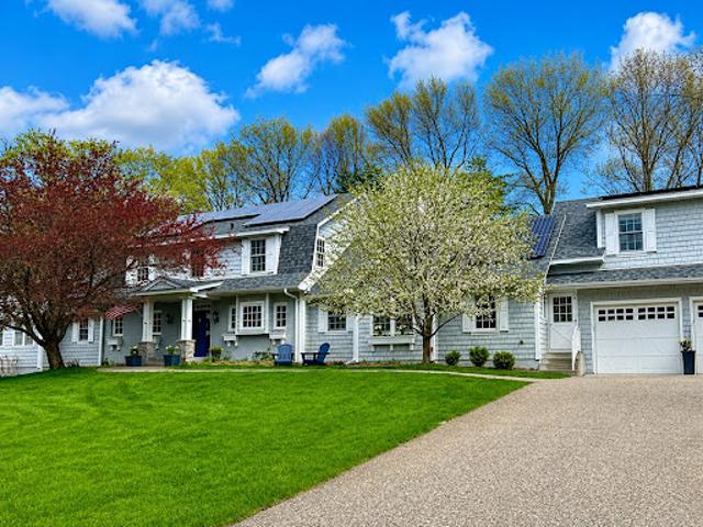 House for sale in Hennepin, Minnesota