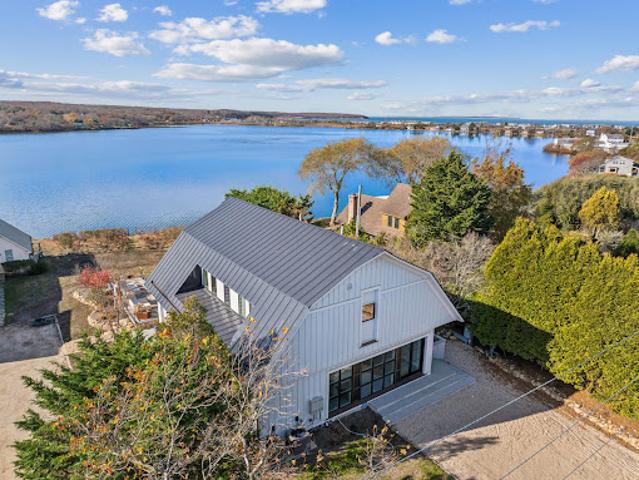 House for rent in Wainscott, New York
