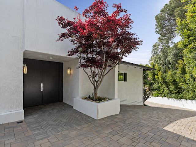 House for rent in Canoga Park, California