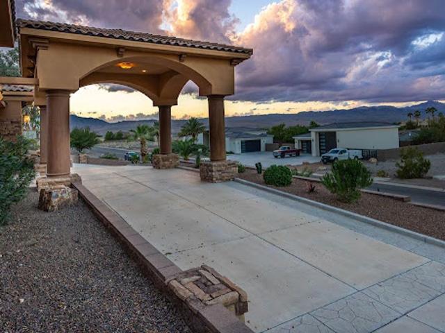 House for sale in Bullhead City, Arizona