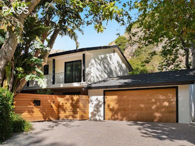 House for sale in Malibu, California