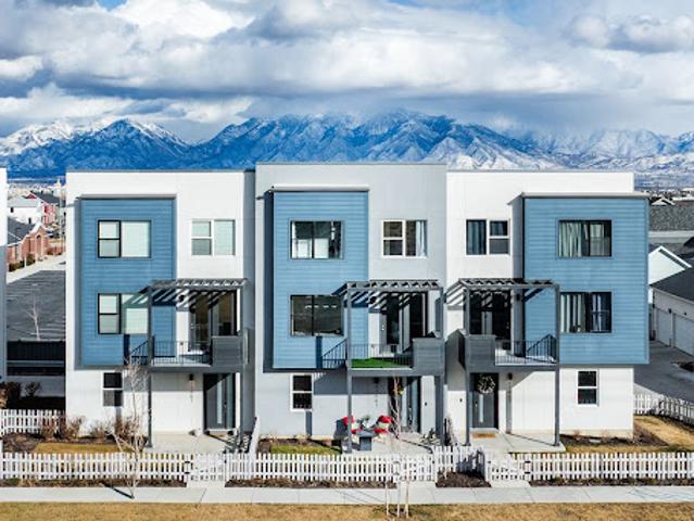 House for sale in South Jordan, Utah