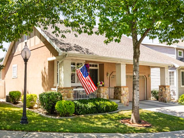 House for sale in Midvale