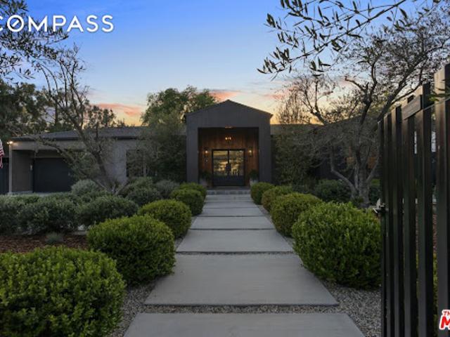 House for sale in Canoga Park, California
