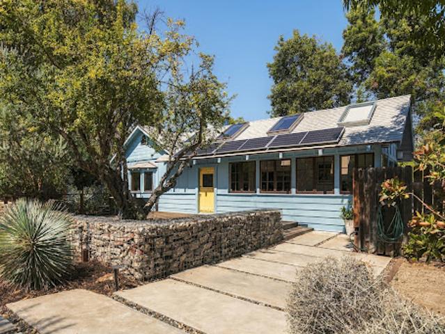House for sale in Tarzana Neighborhood Council District, Canoga Park