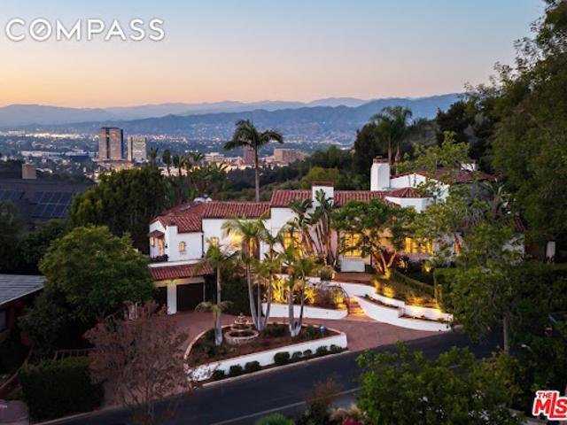 House for sale in Canoga Park, California