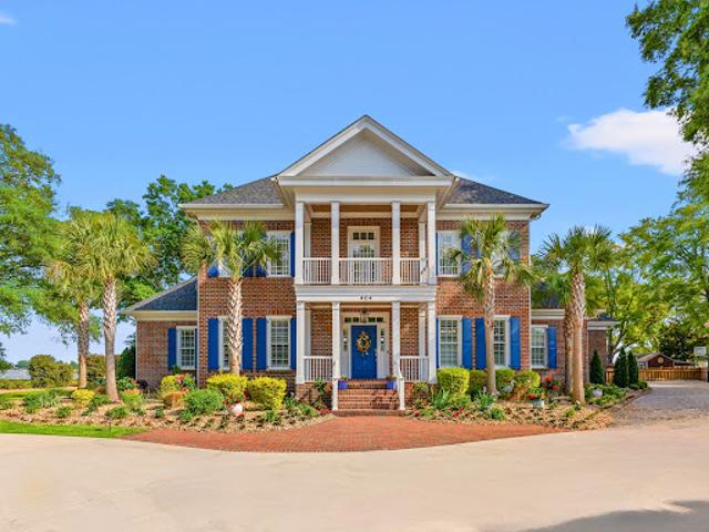 House for sale in Huntington Beach, California