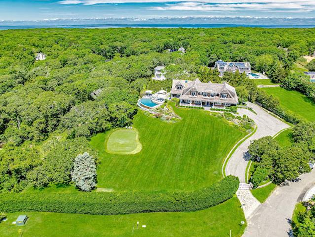 House for sale in Wainscott, New York