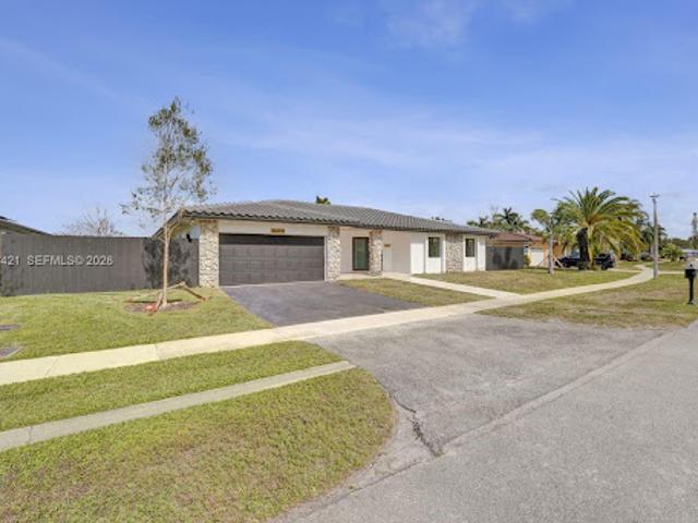 House for sale in Weston, Florida
