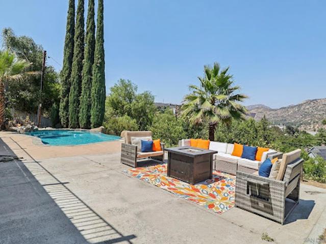 House for sale in Lakeside, California