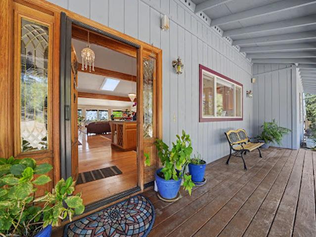 House for sale in Pine Grove, California