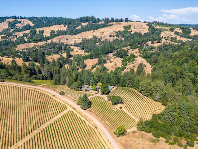 House for sale in Philo, California
