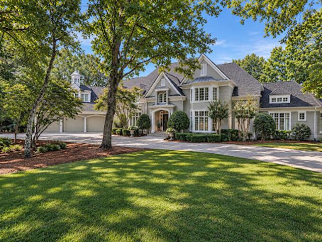 House for sale in Alpharetta, Fulton County