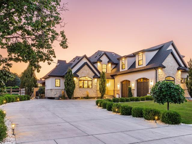 House for sale in South Jordan, Utah