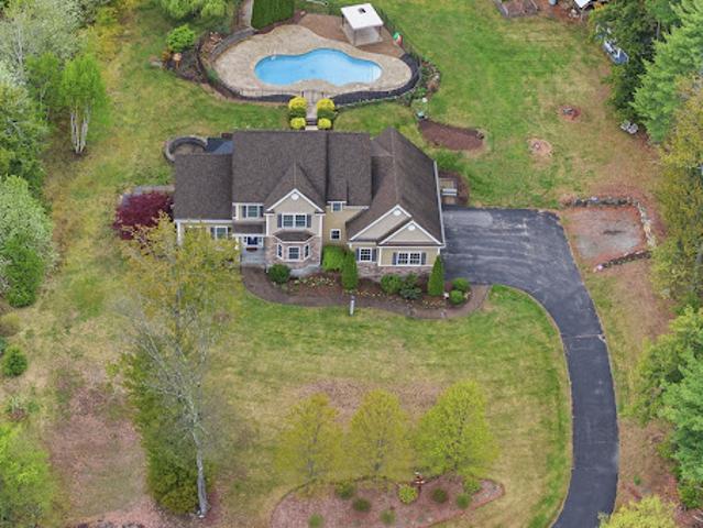 House for sale in New Hampshire