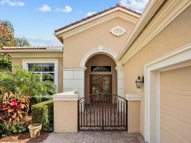 House for sale in Port Saint Lucie, Florida