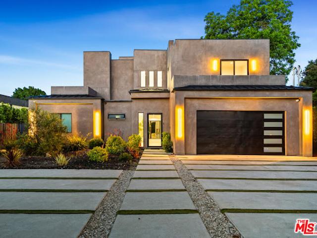 House for sale in Tarzana Neighborhood Council District, Canoga Park