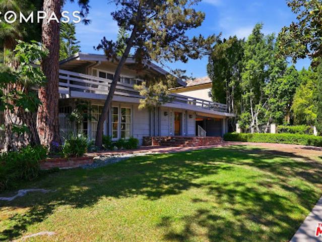House for sale in Beverly Hills, Los Angeles County